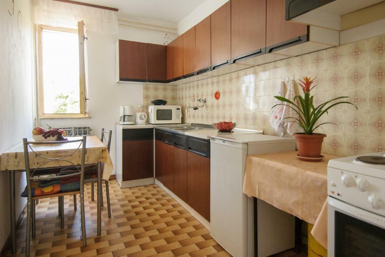 Apartments Nives Porec Exterior photo