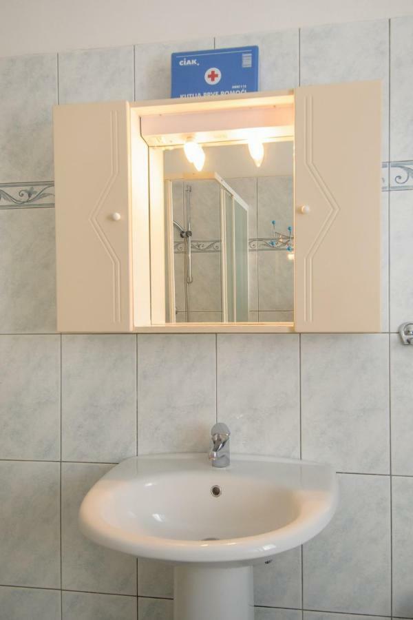 Apartments Nives Porec Exterior photo